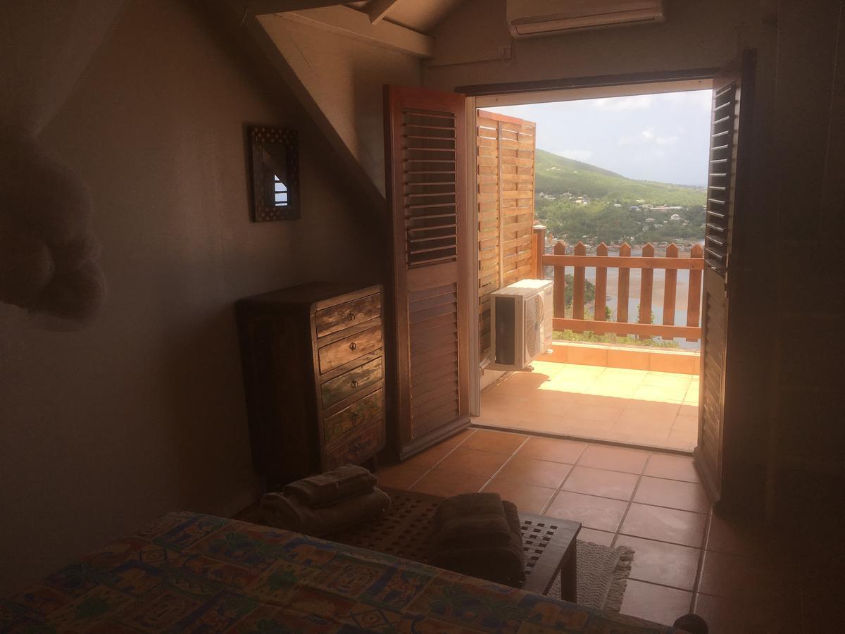 Gites La Nantillaise Bouillante Exteriör bild