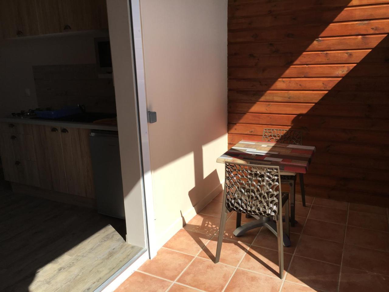 Gites La Nantillaise Bouillante Exteriör bild