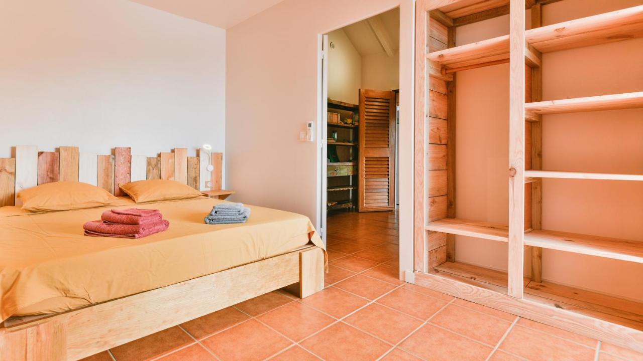 Gites La Nantillaise Bouillante Exteriör bild